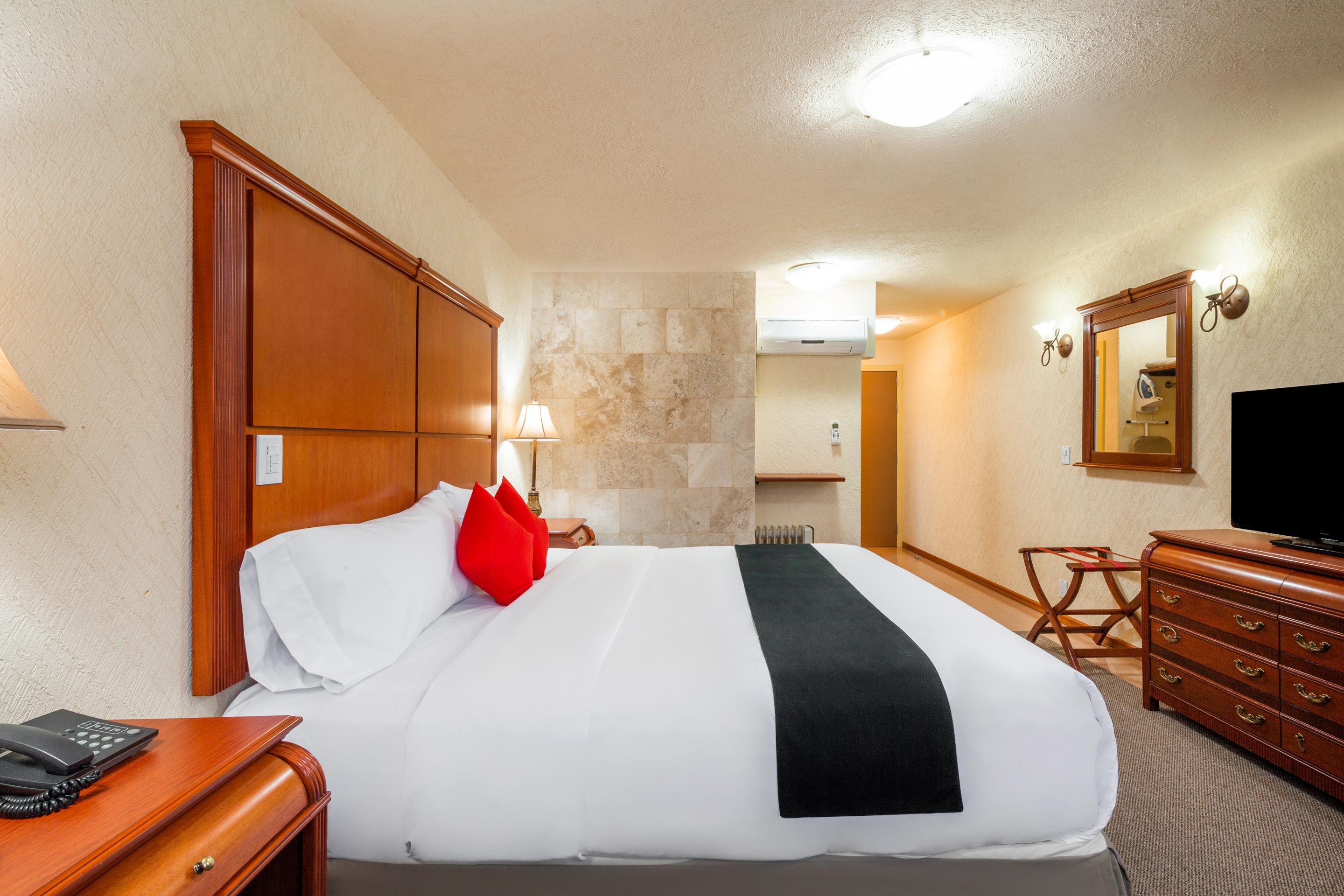 Howard Johnson By Wyndham Toluca Eksteriør bilde