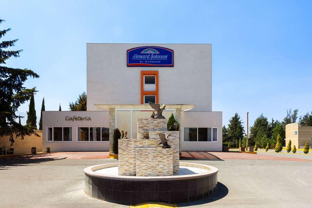 Howard Johnson By Wyndham Toluca Eksteriør bilde
